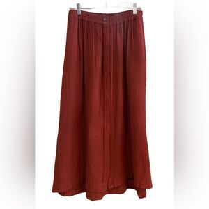 Xirena - Serina Skirt in Terra
Size L
NEVER WORN